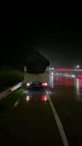 #fypシ゚ gerbang tol kalikangkung 🍃#setoridrivermuda #gabutberkedoksupir #drivermudapunyacerita #brandasopirtruk 