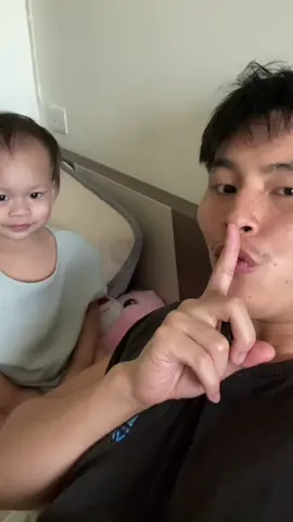 ตื่นปุ๊บเต้นปั๊บ 🤣 #โอมขายแซนวิช #ลุงหมีนั่นแหละ #พ่อเลี้ยงเดี่ยว 