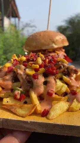 Encomenda ja o seu por apenas 6.500kz🤤 Para encomendas📞 926277708 #kilabegguer #fastfood #belasangola #centralidadedokilamba #luandaangola😍🇦🇴 