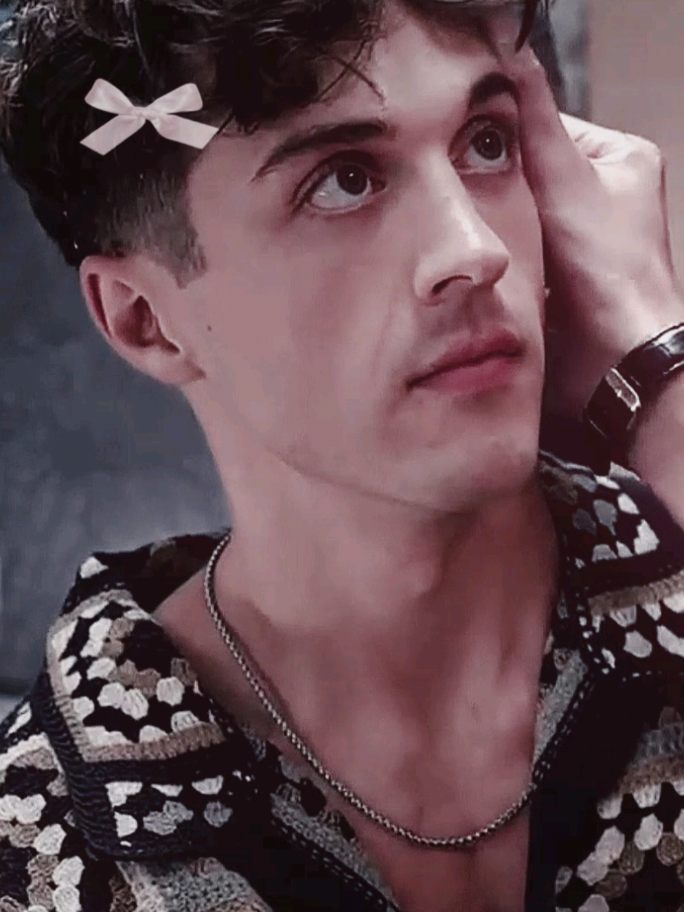 the way hunter said stop avoiding me aww, btw I'm feeding suhkm fans again | diva cc and presets on my payhip @gregduffylive @Evan Gambardella please you guys need more series together omg #straightuntilhekissedme #milesbennett #huntereverett #bl #shorts  [made by frmnwo]