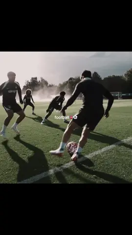 #footballedit #viralvideos #footballtiktok #baller #football 