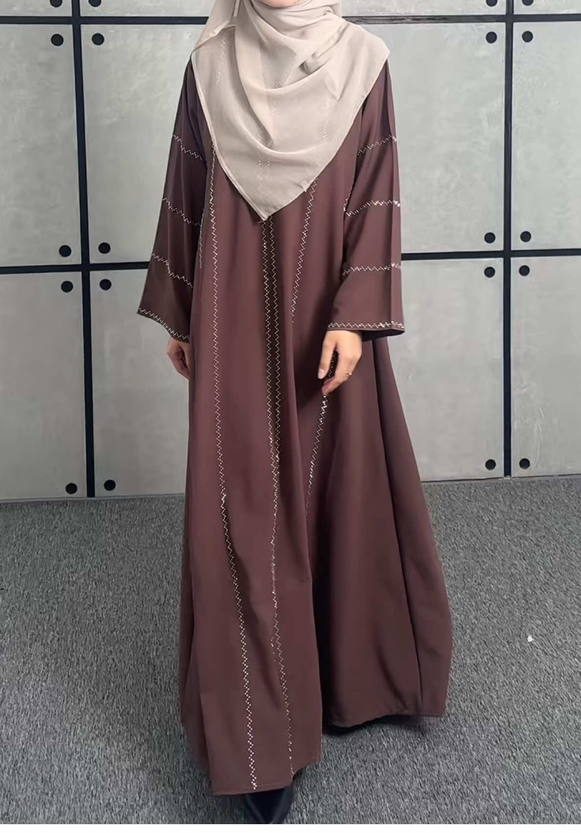 Cek keranjang kuning bun, harga nya lagi ambyar nihh🔥🔥 #promoseruweekend #fyp #promomakangajian #abaya #dfm 