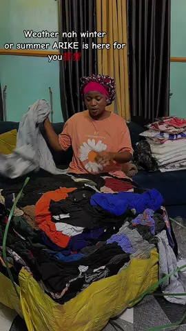 3pm we moveeeeeeeee.. #thriftonline #thriftvendorinlagos #thrift #thriftqueen #AffordableLuxury #OkrikaWithClass 