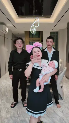 2 tui là nạn nhân của Bà Nhân 😂 #Giađìnhnhànhânjp #Vochongnhanhanjp #Giađìnhtiểubối #TiểuBối 