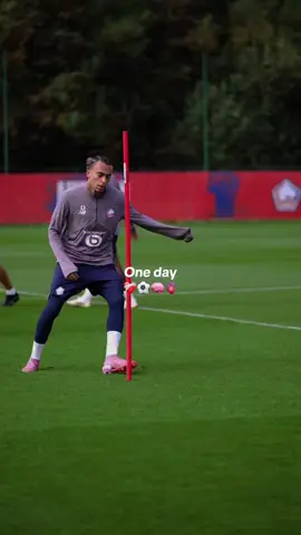 One day ⚽❤️‍🩹#football #kickoffmotivation #motivation #inspiration #footballmotivation @Kickoff-motivation @Star_ edit 