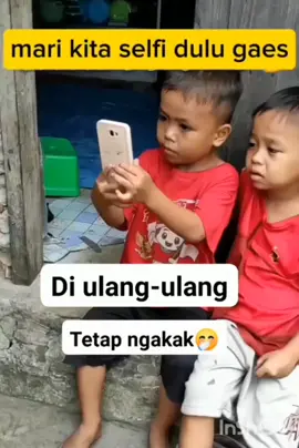 Edisi gagal selfie ciiiil😄😀 #lucu_ngakak #fun #fyppppppppppppppppppppppp #obatstress #indonesia🇮🇩 