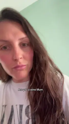 I’m not a wine Mum but I like a chill Out and a wind down at the end of the day ✌🏼☮️ Natural version yes pleasseeeee 🫶🏼