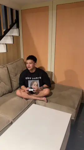 😭😭