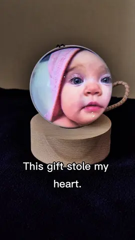 Not just a sphere, but the cutest way to relive your most special memories 💕 #crystalball #videosphere #baby 