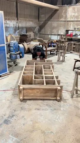 Kệ sách deco phòng #tràđạo #gỗđẹp #gỗmetây #gỗtựnhiên 