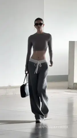 Moonahera Order - 𝐶ℎ𝑢𝑦𝑒̂𝑛 𝑜𝑟𝑑𝑒𝑟 𝑡ℎ𝑜̛̀𝑖 𝑡𝑟𝑎𝑛𝑔 𝑄𝐶𝐶𝐶  #style #moonahera #phoidoxinh #thoitrang #phoidodep  #viral #trending #outfit  #fyp #quanaonuiktok #setvay #quanaonu