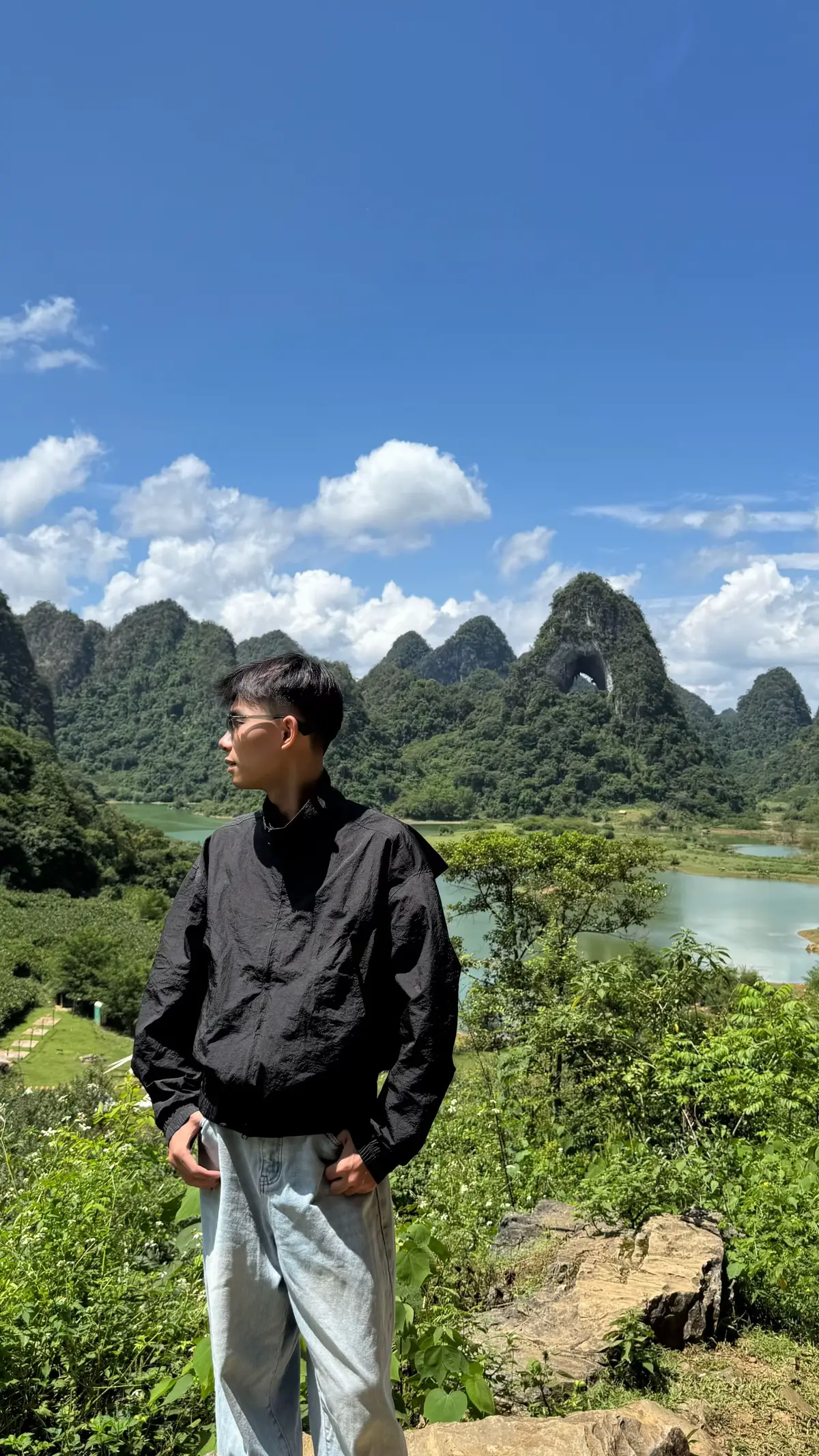 “Hai người, ba bữa, bốn mùa…” #caobang 