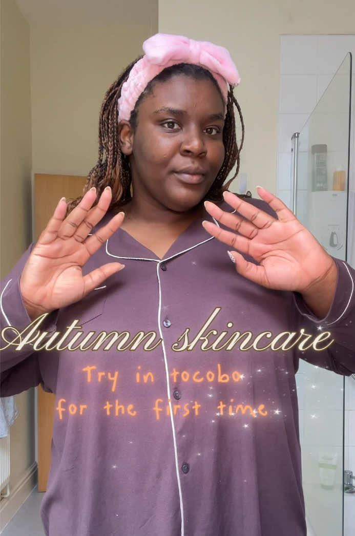 Trying to combo it’s 10/10 love it is so good very lightweight and moisturising @TOCOBO US   @4AM Marketing – Saebyeok Naesi  #gifted #tocobo #autum #skincare #autumn 