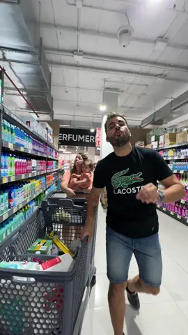 ✅Sigue estos pasos y podrás llenar un carro de compra entero por muy poco dinero 🤩🤩🤩🤩 #marianoypunto #chistes #risas #viral #parati 