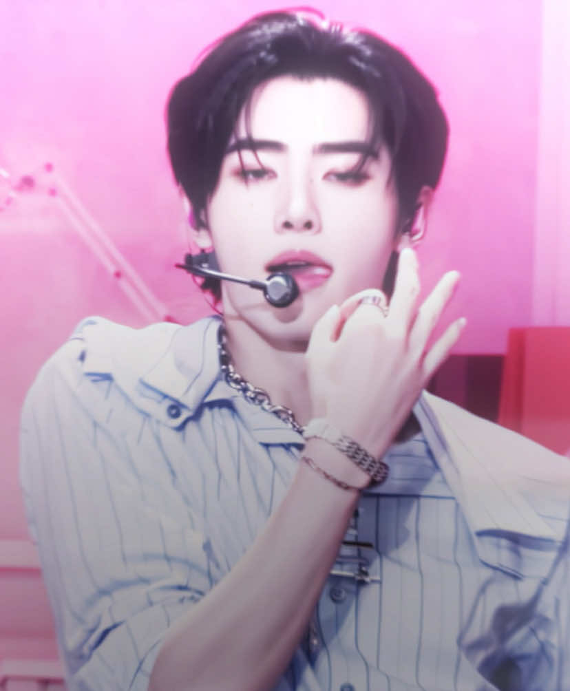 I needed to post something 💔 | #enhypen #sunghoon #parksunghoon #trending #kpopfypシ | scp: hoonup | cc: daemsiel | ac: gl3ditz | FAKE EVERYTHING TIKTOK