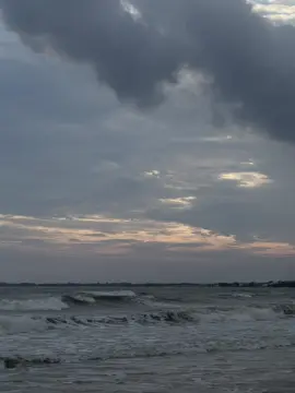 sai người sai thời điểm..
