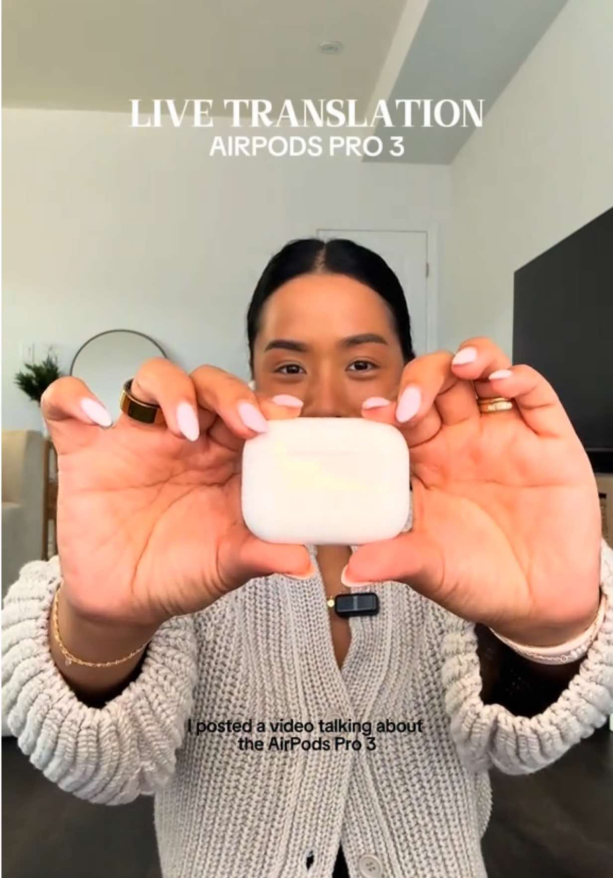 Testing the LIVE TRANSLATION on the AirPods Pro 3 👀✨ #airpodspro3 #airpodslivetranslation #airpods #airpodspro #livetranslation   