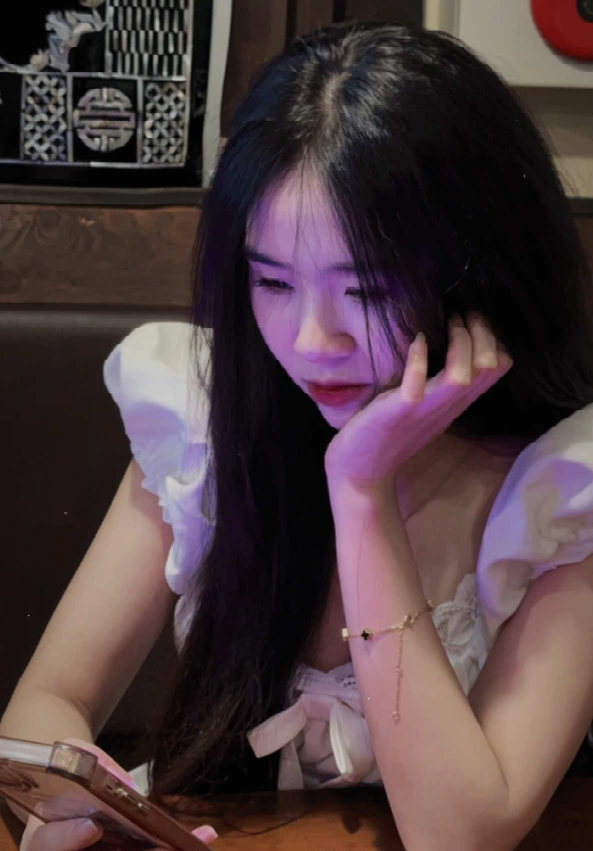 #CapCut Sống cuộc đời mông lung, em cũng chẳng biết phải đi về đâu…”🤷🏻‍♀️ #viral #fyp 