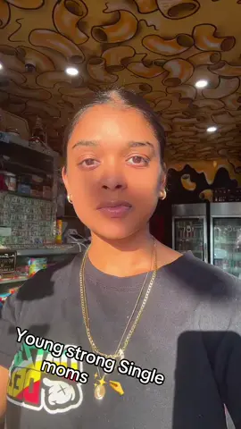 Being a parent is hard man or woman .  But my journey on being a young single mom taught me so much and I have so much more to learn ! 🤏❤️💛💚🙏🏽 I’m grateful everyday to keep my head strong 💪🏽 #queenjen #MomsofTikTok #guyanatiktok🇬🇾 #youngmomsoftiktok #tiktok 