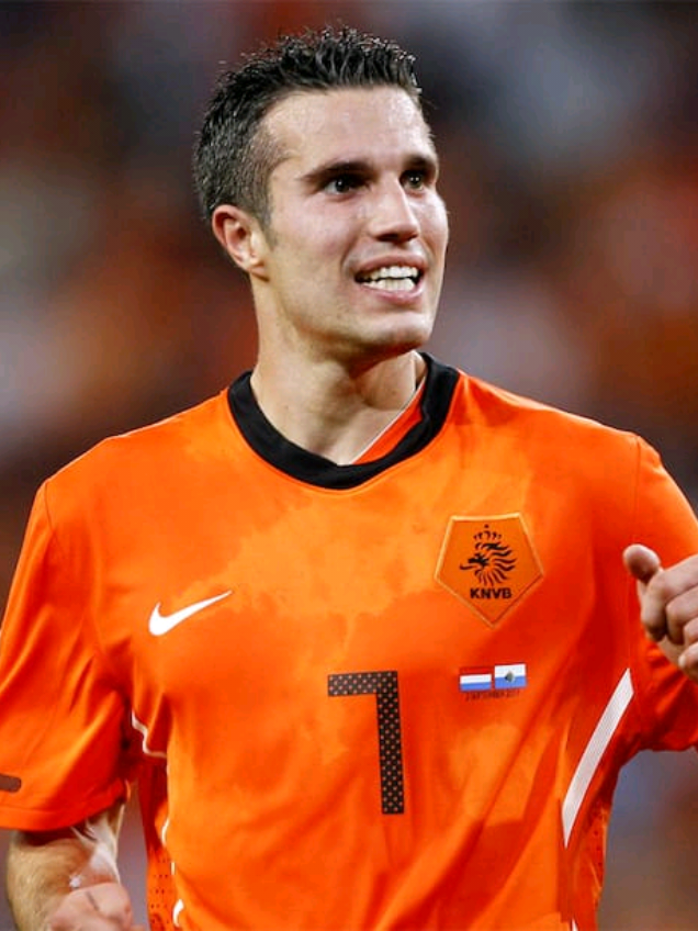 Robin Van Persie - Những cú sút một chạm làm nên thương hiệu.#vanpersie#viral #fpyシ #Soccer #edit #football 
