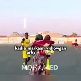Kadib markaa arkey ciyaraha waku soo labtey 😂😂 #foryoupage  #furyou #veiwsproblem #fyppppppppppppppppppppppp 