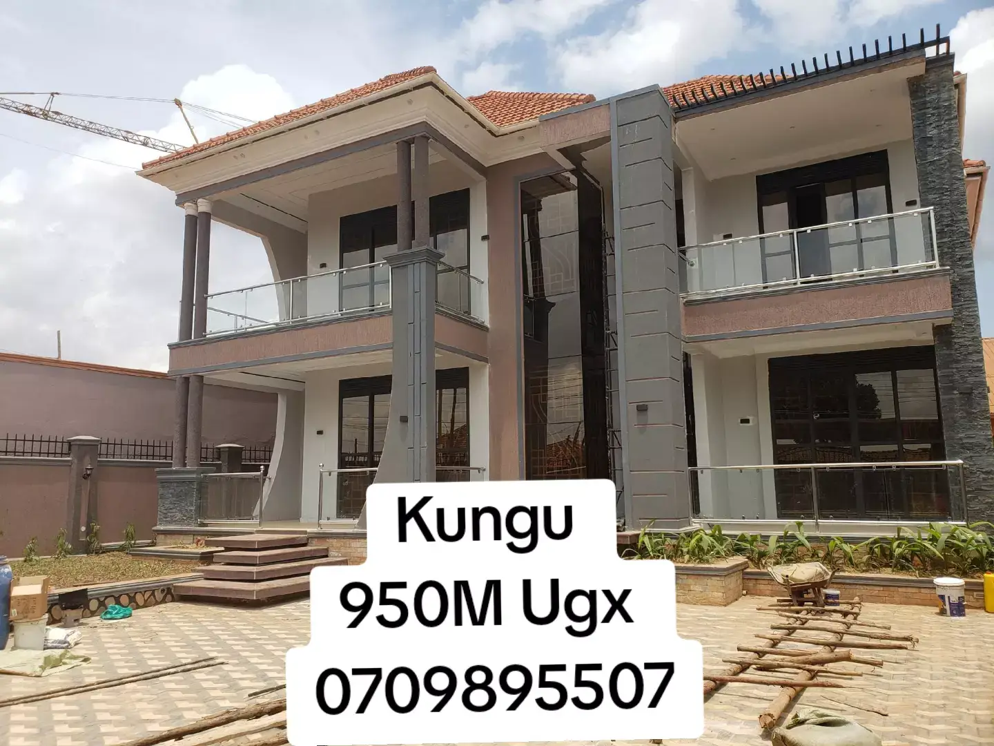 Beautiful house for sale at Kungu  5 bedrooms 5 bathrooms 15 decimals Ready private mailo title Price 950M Ugx  #fyp #uganda #kampala #houses #sale