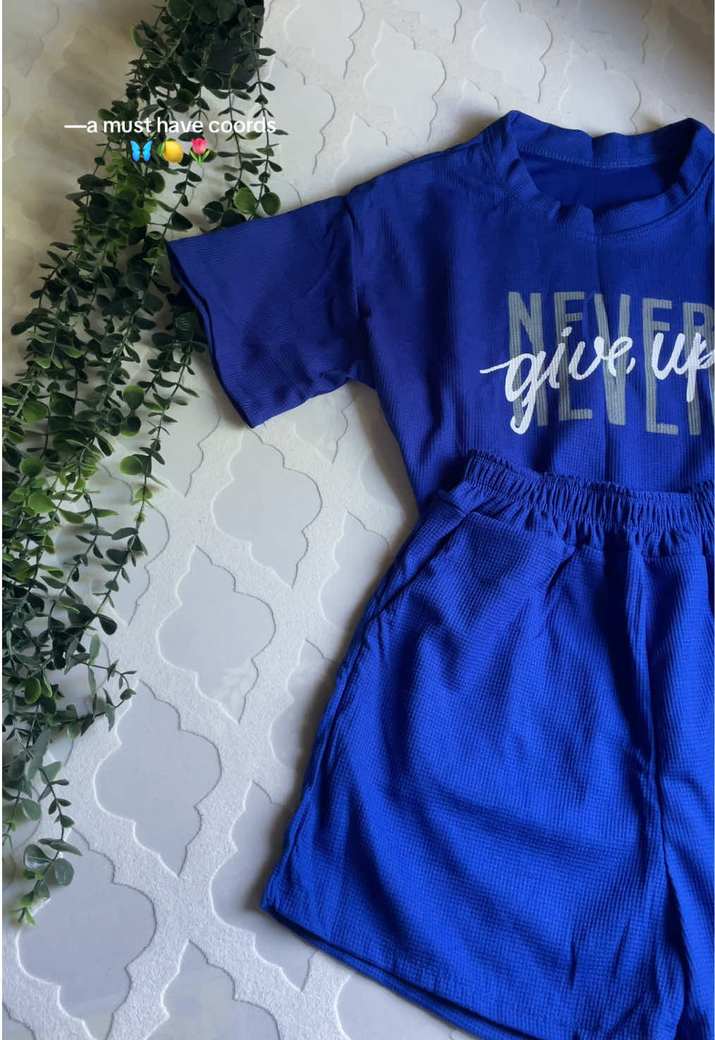 🦋#terno #coordinates #ternooutfit 