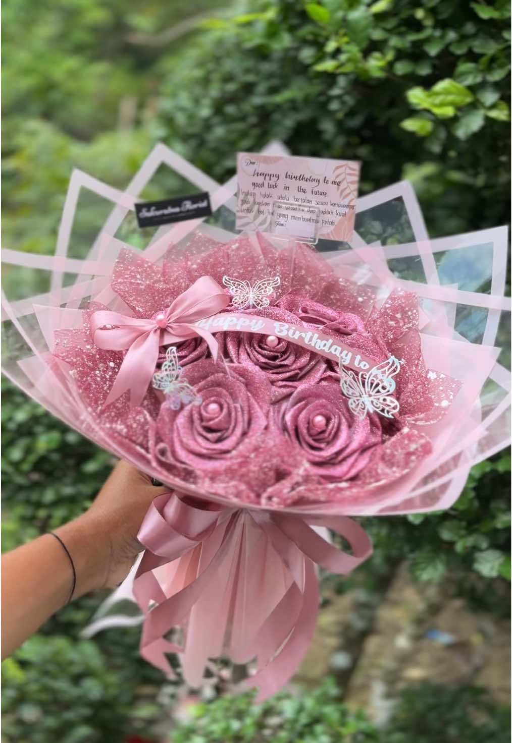 7 tangkai tp secantik ini 🥰 #buketsatin #buketbunga #bouquet #buketpink #buketbanyumas
