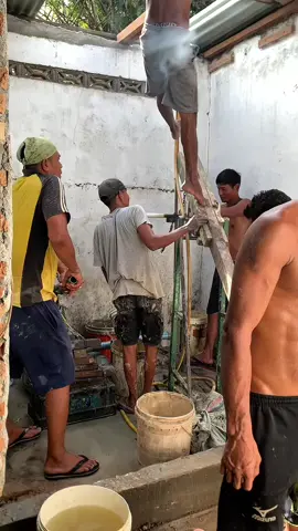 Sumur sudah jadi ✔️ Airnya? Bening, bersih, siap pakai! Hubungi kami sekarang untuk dapatkan hasil terbaik 🔧💦 #SumurBorMedan #AirBersihMedan #BorAirDalam #TukangBorMedan #sumurbor 