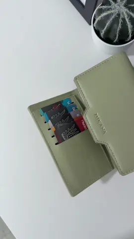 classy wallet 🪪🌟 #wallet #walletforwomen 