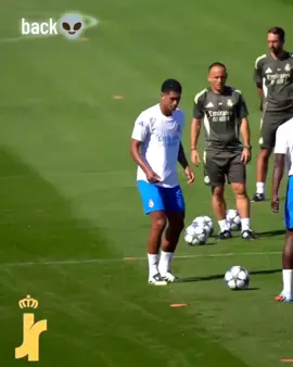 #foryou#pourtoi#Vidéoviral #S_BELLINGHAM🇬🇧 @Real Madrid C.F. @Sports_tv_15 