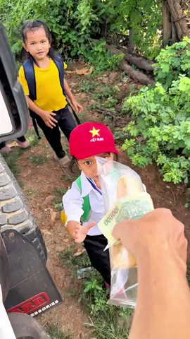 một ngày tuyệt vời ạ.@Lâm Hiền DakLak(nick 2) @vk lâm hiền.47 #lamhien47 