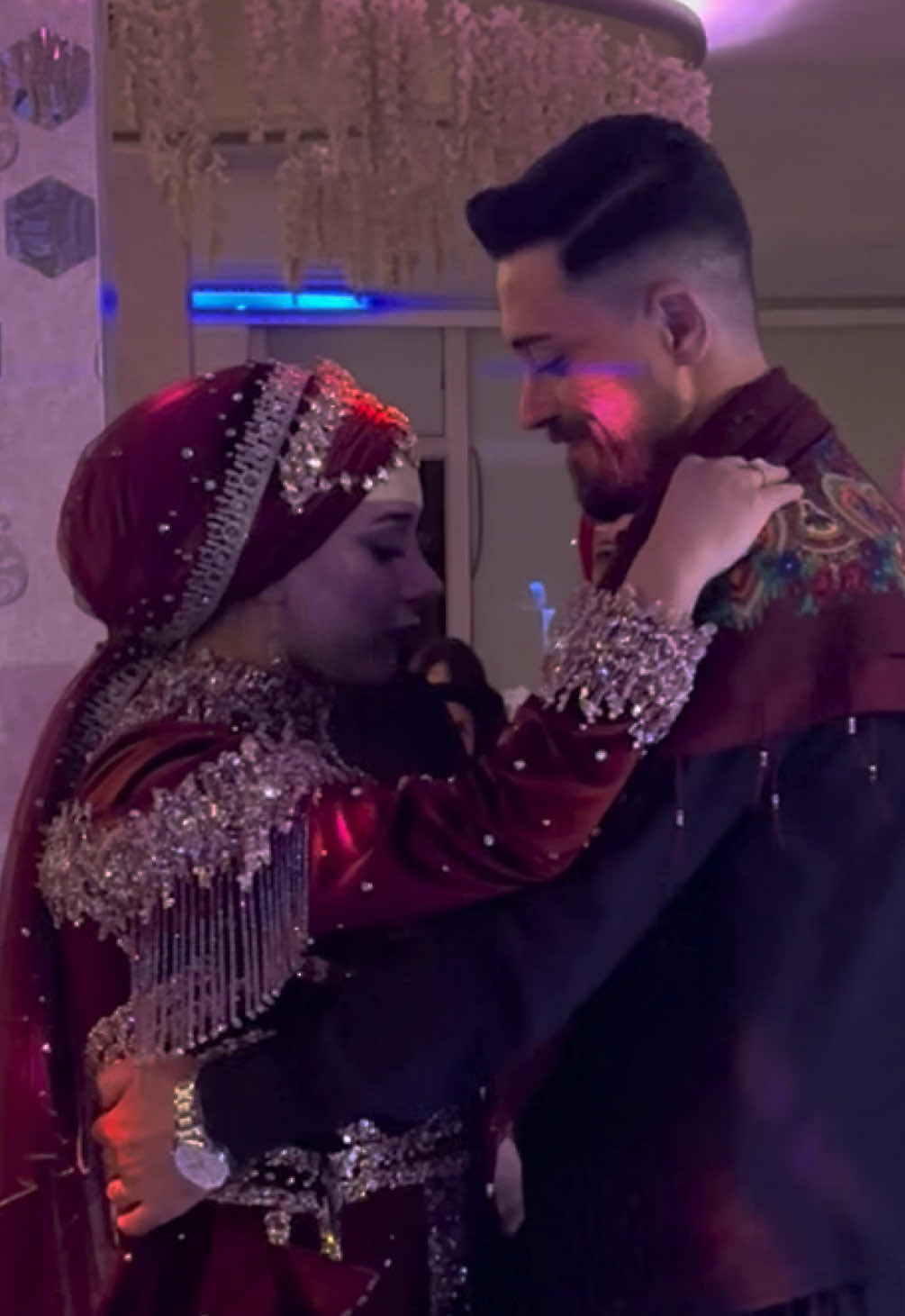 Kere çole🤦‍♀️#kesfetteyizzzz #fypシ゚ #kefsetbeniöneçıkar #fyppp #kurdishdance 