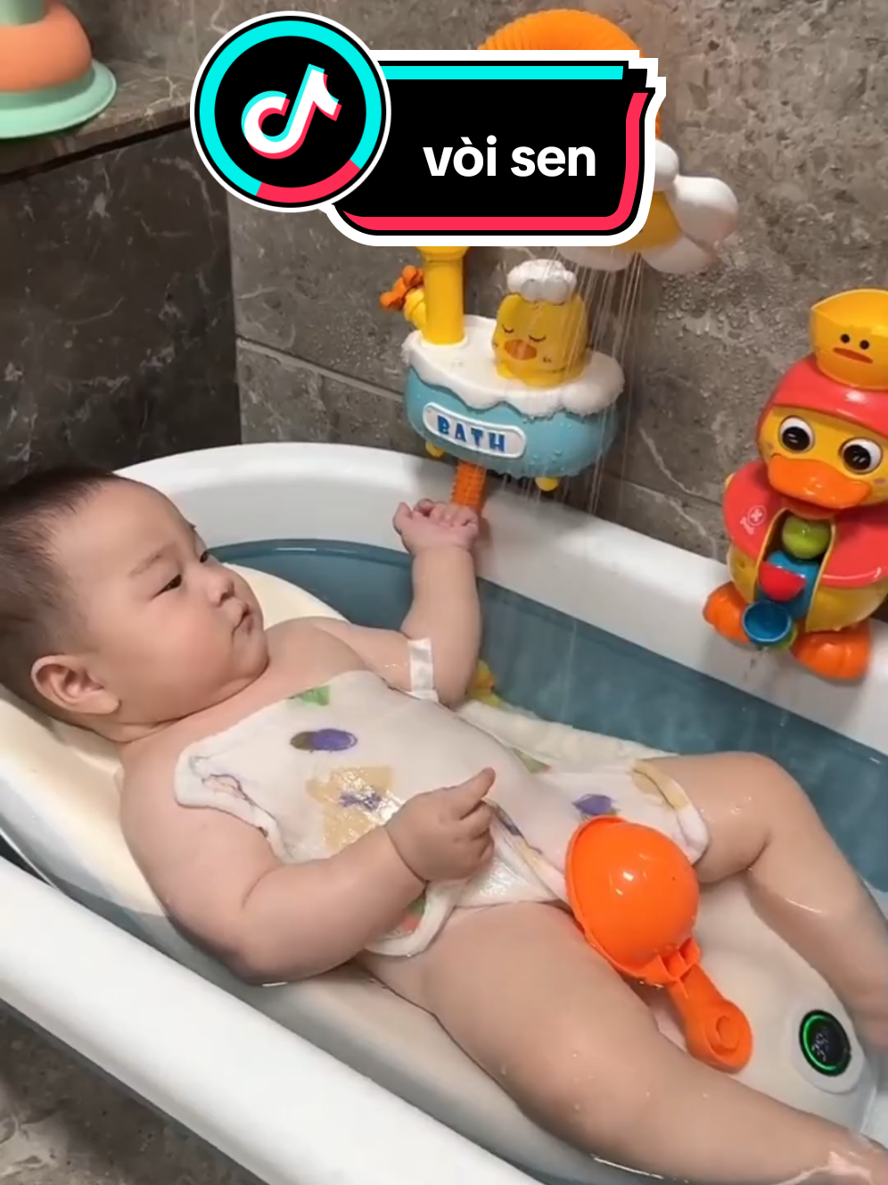 Đồ chơi vòi sen cho bé#xuhuong #yeucon #mevabe #nuoicon #domevabe 