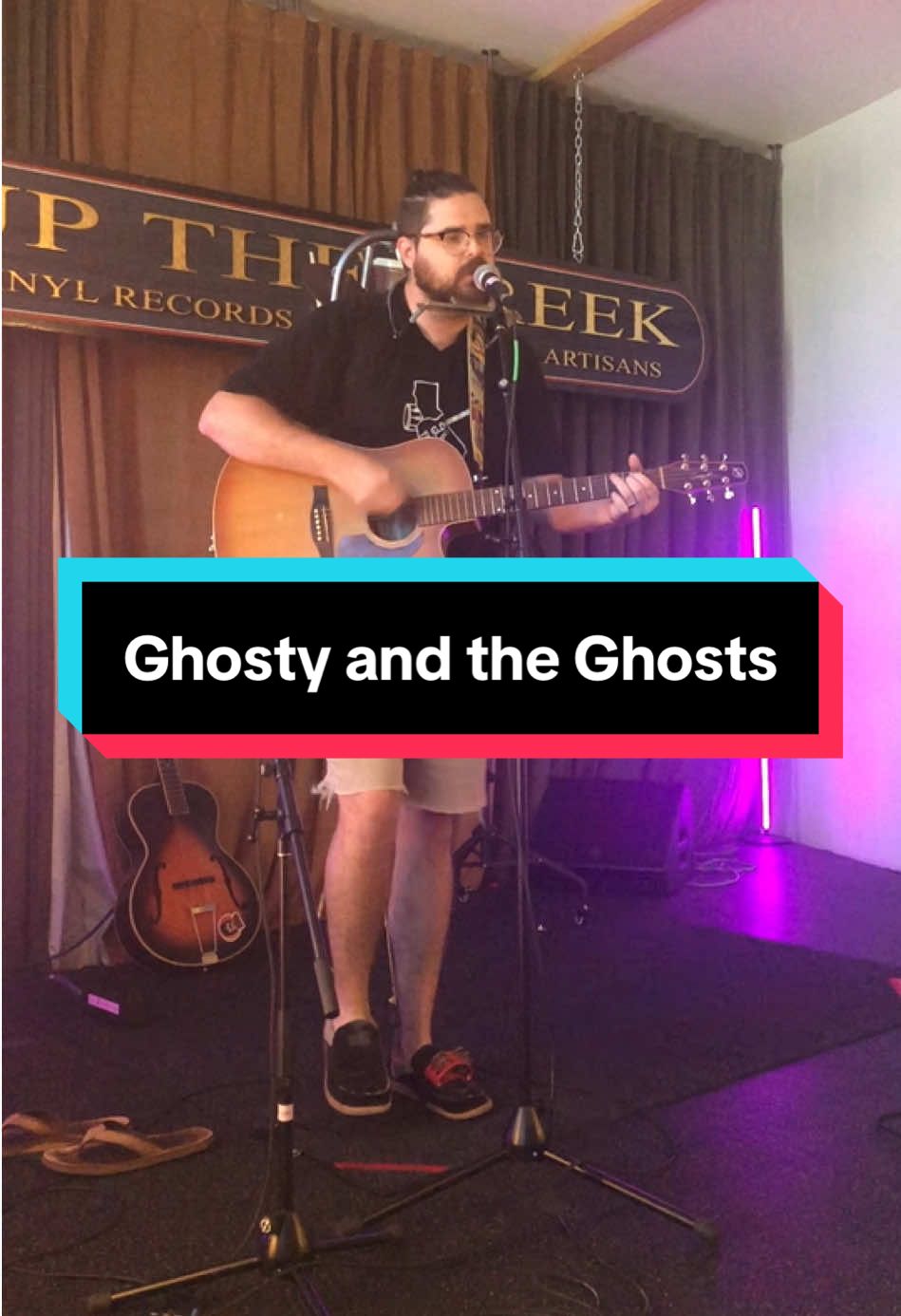 It’s you who haunts me #ghostyandtheghosts #livemusic #onemanband #backpackdrum #folkrock 