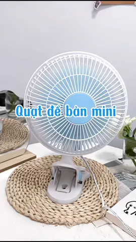 Quạt để bàn mini chân đế kẹp #quạt #quatmini #quatdeban #dodungtienich #giadungtienich #xuhuong 
