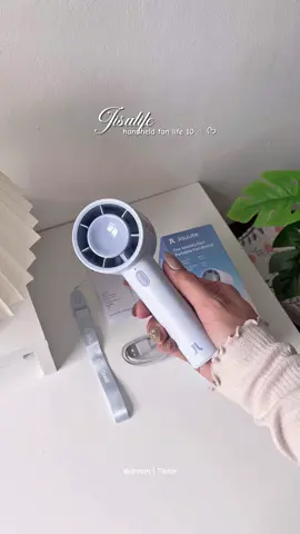 Jisulife handheld fan Life10! —soafer pretty in blue!! 💙💫✨  #handheldfan #turbofan #jisulife #jisulifehandheld #fan 