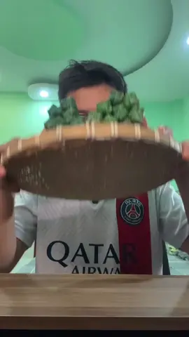 nguồn: @kaiphg  trust me boss pt10 thu thach mukbang 36 cai nemchua #drip  #niketech 