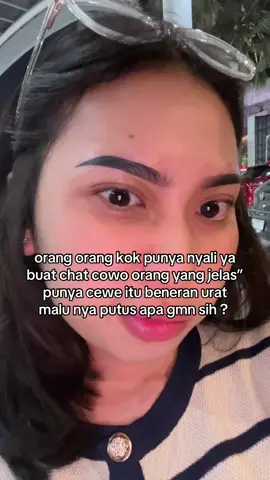 pas di tegor bilang “lah emng gua tau dia punya cewe, kontakan aja ga pernah” 🤢🤢🤢🤢