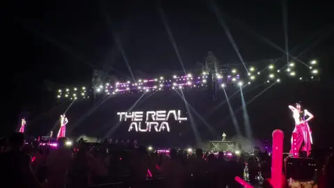 The real aura #therealaura #30emxinhsayhi #emxinhsayhi #emxinhsayhiconcert 