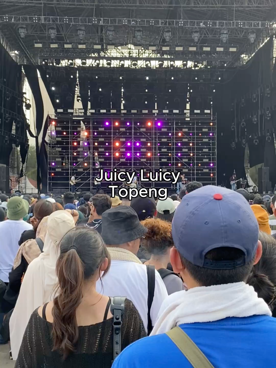 Juicy Luicy - Topeng at Pestapora 2025 #juicyluicy #peterpan #pestapora #Pestapora2025