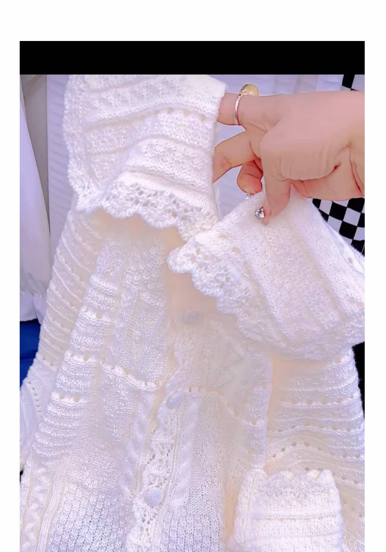 Áo Khoác Len Tay Dài Cổ Bèo#xuhuong #hottrend #aolen #aolennu #aolenxinh 