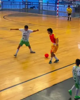 Os lisos 🥶🥶 #futsal #skills #fyp 