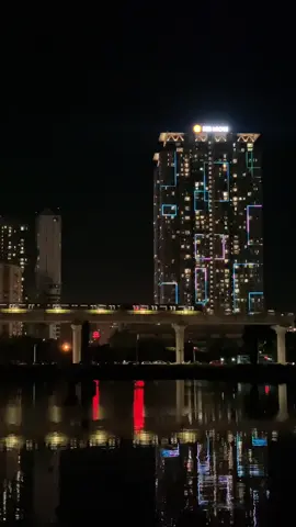 Chuyến tàu cuối ngày...!🏙️| #hanoi #binhyen #tamtrang 