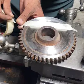 Making a Destroyed Gear Teeth By Iron Bar #popular #mechanic #toyota #amazing #make 