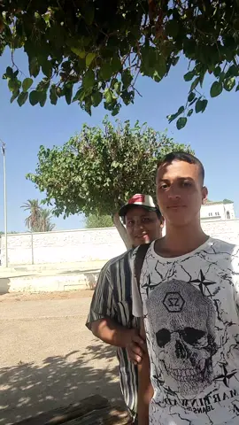 hhh iwa dir niya 😅😅☺️#fypシ゚ #اكسبلور @مّـــلار @moradoglo @Faysal Mhassni 