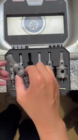 #tiktokshop #tooltok #metaldrilling #holesaw #tiktokmademebuyit #TikTokBlackFriday 