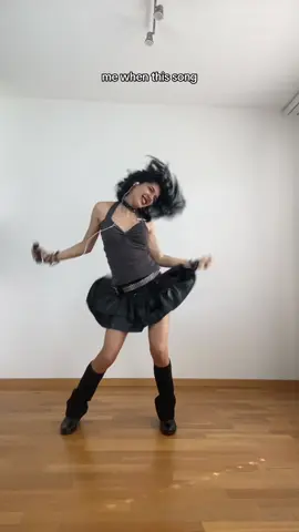 my audition video to be in one of those old ipod ads #frutigermetro #fyp #ipod #2000s 