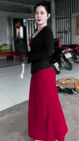 Đầm Body Hai Dây Chữ A Chất Len Tăm Co Giãn. #dambody #vaybody #vaybody2day #xuhuong