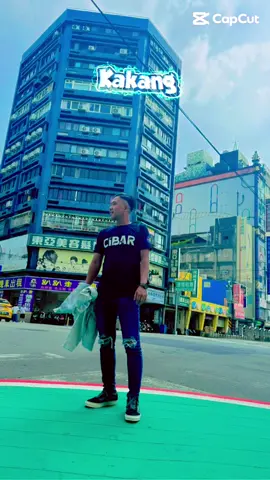 Ake sing pada seneng ning badan e bagus jeh lemu ora kurus ora 🫣🤣😁😂 padahal BB 67 kg 🫣😩#fypシ゚viral🖤tiktok #cirebonpride🏴‍☠️ #fypシ゚ #pmitaiwan🇲🇨🇹🇼♥️🤗 